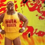 Personagem inspirado em Aleister Black em sua entrada sombria no jogo WWE 2K25, com fundo de lua cheia e céu estrelado.