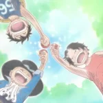 Luffy, Ace e Sabo crianças, sorrindo e erguendo copos juntos em um brinde de amizade.