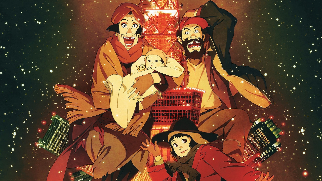 Cena de Tokyo Godfathers mostrando Gin, Hana e Miyuki segurando o bebê Kiyoko em meio às luzes de Natal em Tóquio, com neve caindo e a cidade iluminada ao fundo