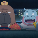 Cena de Odd Taxi mostrando personagens no táxi, anime de 13 episódios que exemplifica a revolução dos formatos curtos na indústria japonesa