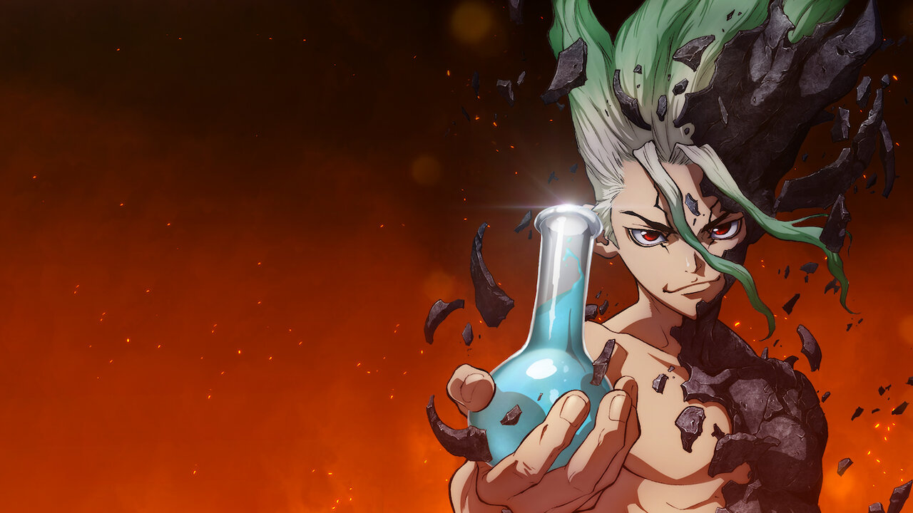Senku de Dr. Stone segurando frasco de laboratório com expressão determinada em fundo alaranjado