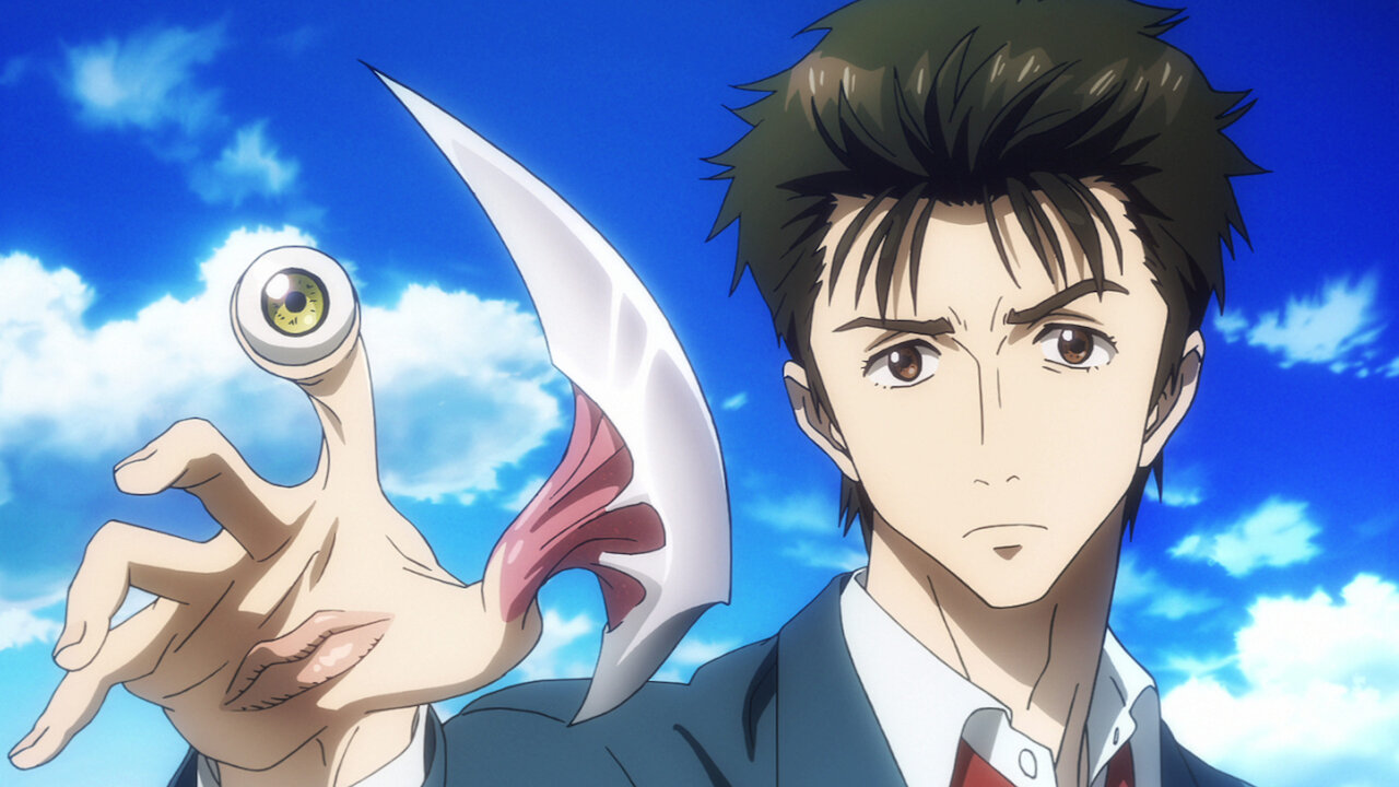 Personagem Shinichi Izumi com o parasita Migi na mão direita, com um olho visível e uma lâmina, em cena de Parasyte: The Maxim.