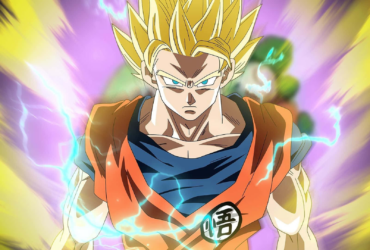 Goku em Dragon Ball na forma Super Saiyajin 2, com cabelo loiro espetado e raios de energia ao redor, em pose séria, com uma aura amarela intensa e fundo roxo esverdeado.