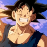 Goku, personagem de Dragon Ball, aparece sorrindo com os olhos fechados e os dentes à mostra, com a mão atrás da cabeça, usando roupa rasgada, com céu azul e nuvens ao fundo.