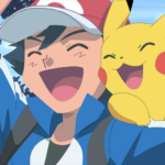 Ash Ketchum ao lado de Pikachu com expressão determinada, prontos para enfrentar mais uma batalha no universo de Pokémon.