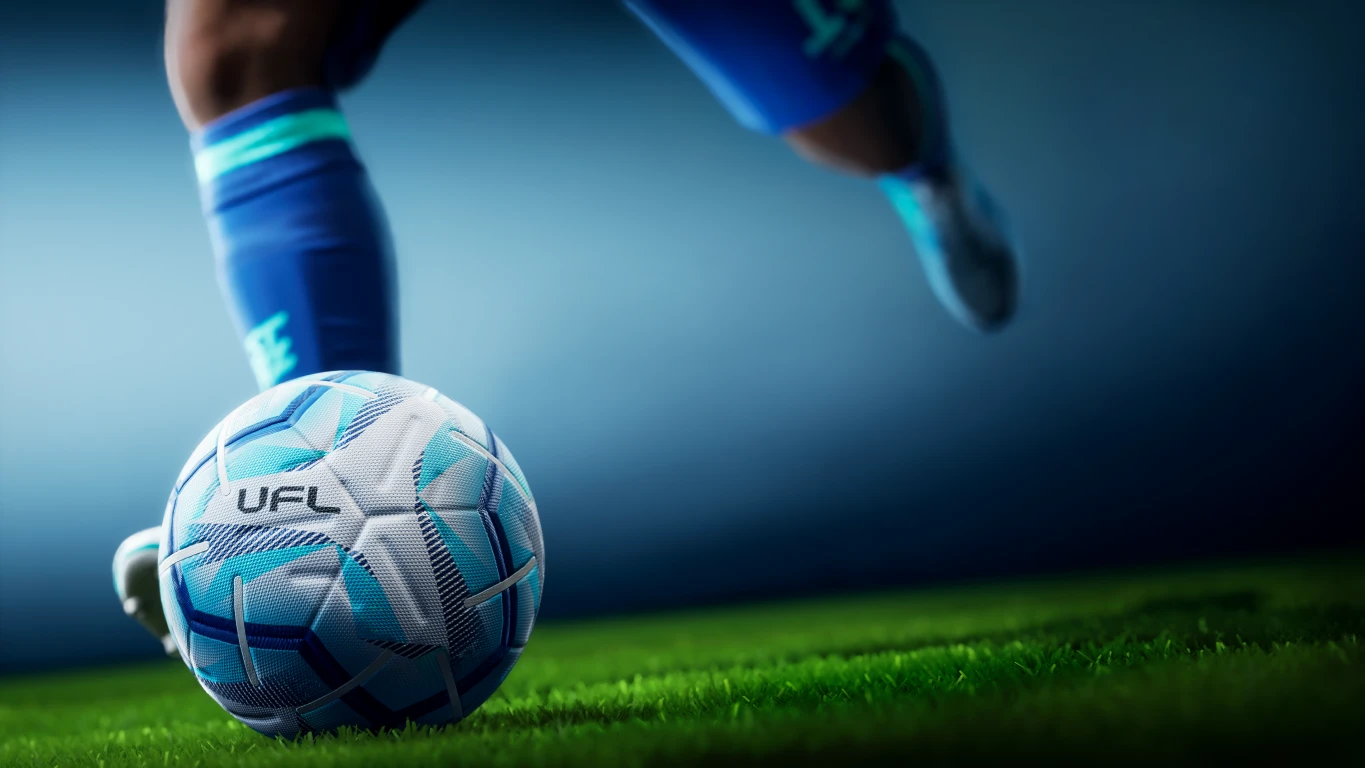 Imagem promocional de UFL com bola de futebol no gramado.