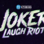 Coringa em arte oficial do anime Joker Laugh Riot da DC