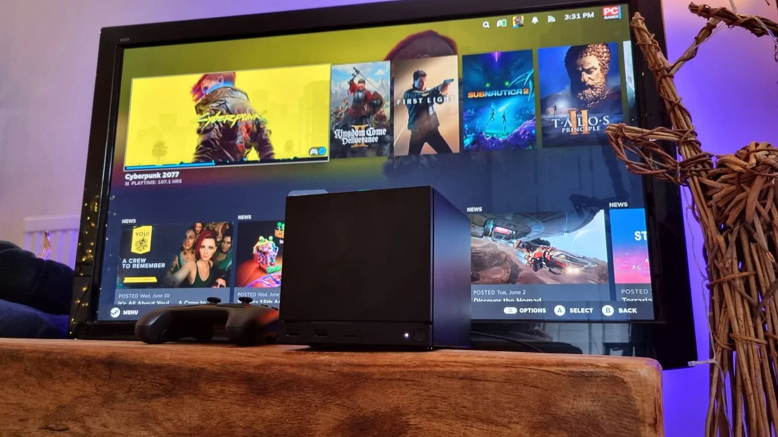Imagem oficial da Steam Machine preparada para lançamento pela Valve