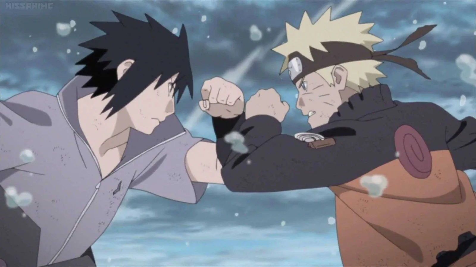 Naruto e Sasuke se enfrentando no Vale do Fim durante a luta final, em cenário de pedra e água, com clima de confronto intenso entre dois amigos rivais.