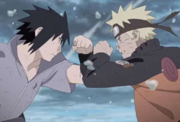 Naruto e Sasuke se enfrentando no Vale do Fim durante a luta final, em cenário de pedra e água, com clima de confronto intenso entre dois amigos rivais.