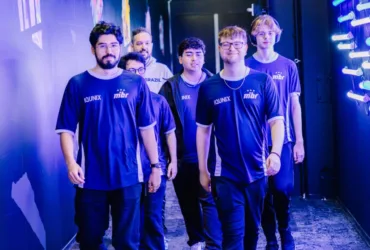 Jogadores competindo no VCT Americas Stage 2 de VALORANT