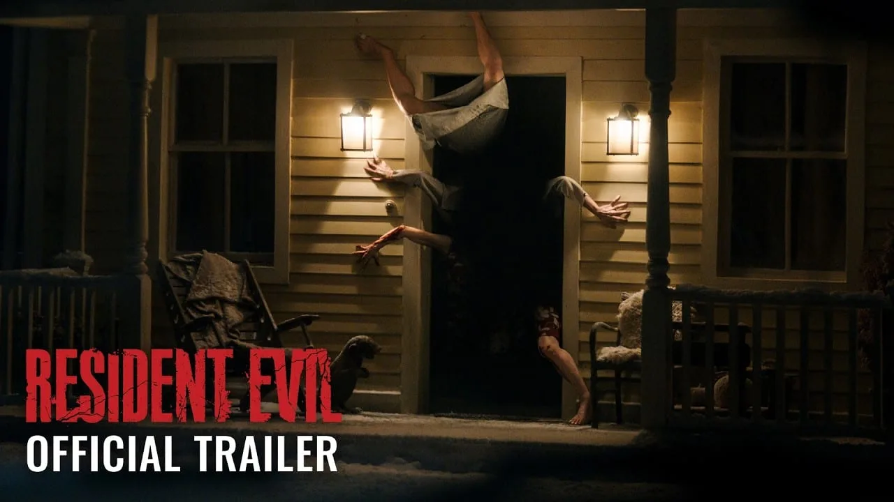 Cena de terror do filme Resident Evil com efeitos práticos