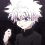 Imagem do Killua Zoldyck, personagem de Hunter x Hunter, em close, com cabelo branco e olhar confiante, usando roupa escura; fundo desfocado em tons escuros, sugerindo um clima de tensão e foco.