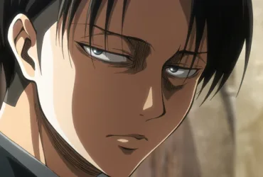 Close no rosto de Levi, personagem de *Attack on Titan*, com expressão séria e olhar cansado, em um enquadramento escuro e tenso que reforça a ideia de controle e rigidez emocional.
