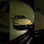 Lamborghini Urus customizado com pintura inspirada em Spartan de Halo