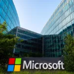 Logo da Microsoft com destaque para Xbox em contexto de reestruturação