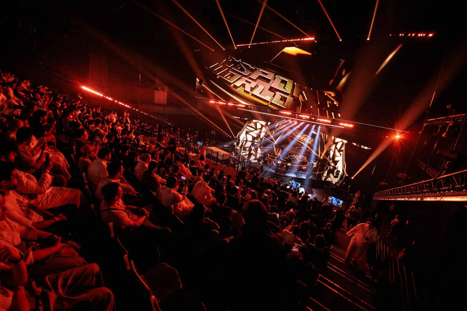 Palco da Esports World Cup 2025 no Paris Expo Porte de Versailles