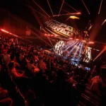 Palco principal da Esports World Cup 2025 em Paris