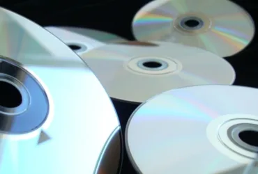 Pesquisa sobre preços de games físicos e digitais no PlayStation
