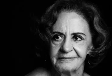 Laura Cardoso morre aos 98 anos e deixa legado histórico na TV, no teatro e no cinema brasileiro