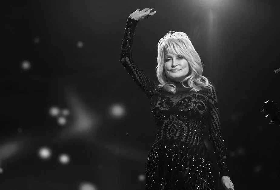 Dolly Parton morre aos 80 anos; cantora country deixa legado que atravessou gerações